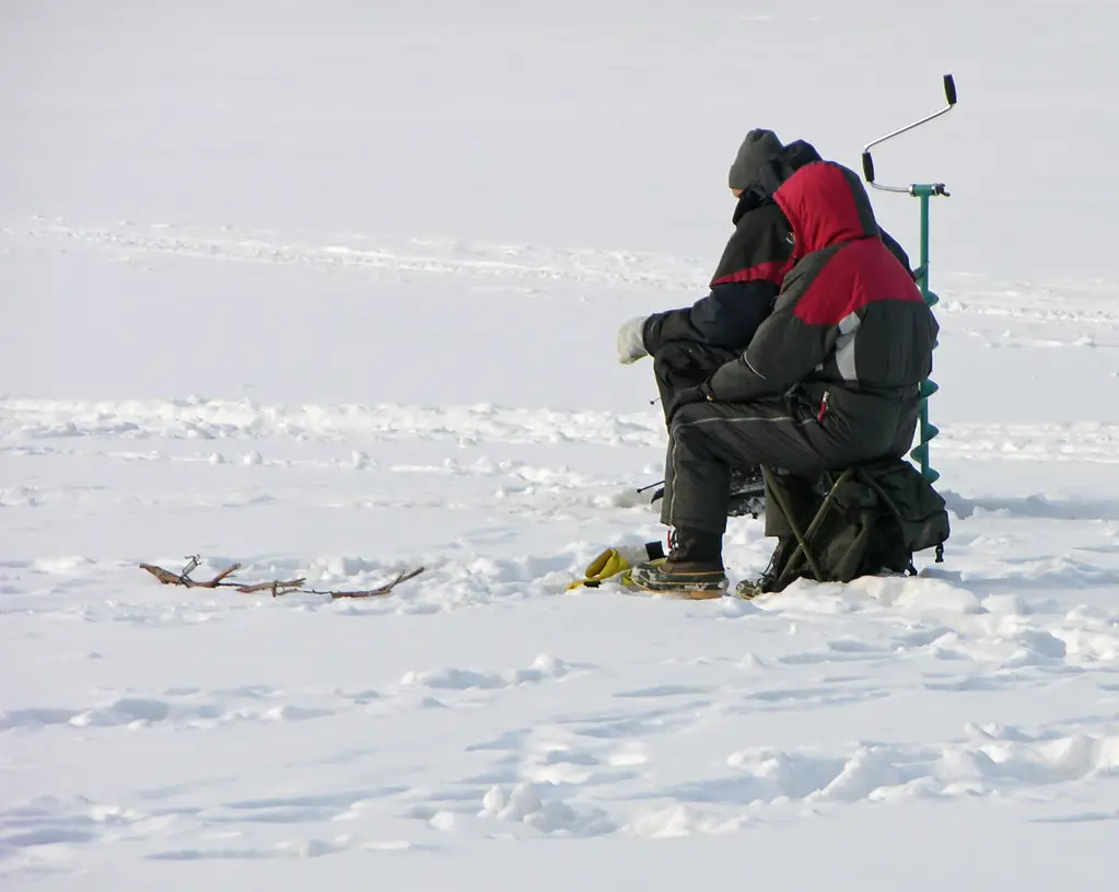 How to Choose the Right Pound Test Line to Fit with Your Lure Size